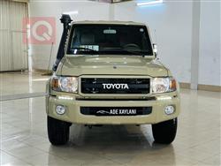 Toyota Land Cruiser 70 Pickup